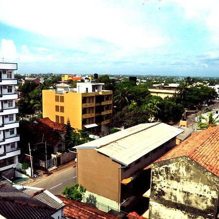 Prestige Court Residencies Hotel Dehiwala-Mount Lavinia Kültér fotó