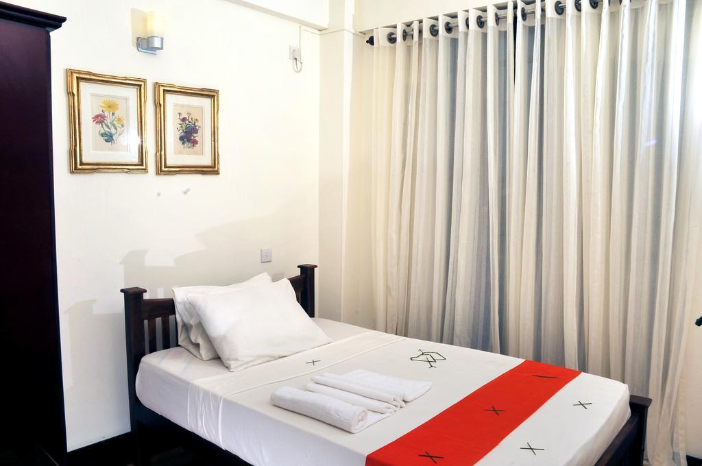 Prestige Court Residencies Hotel Dehiwala-Mount Lavinia Kültér fotó