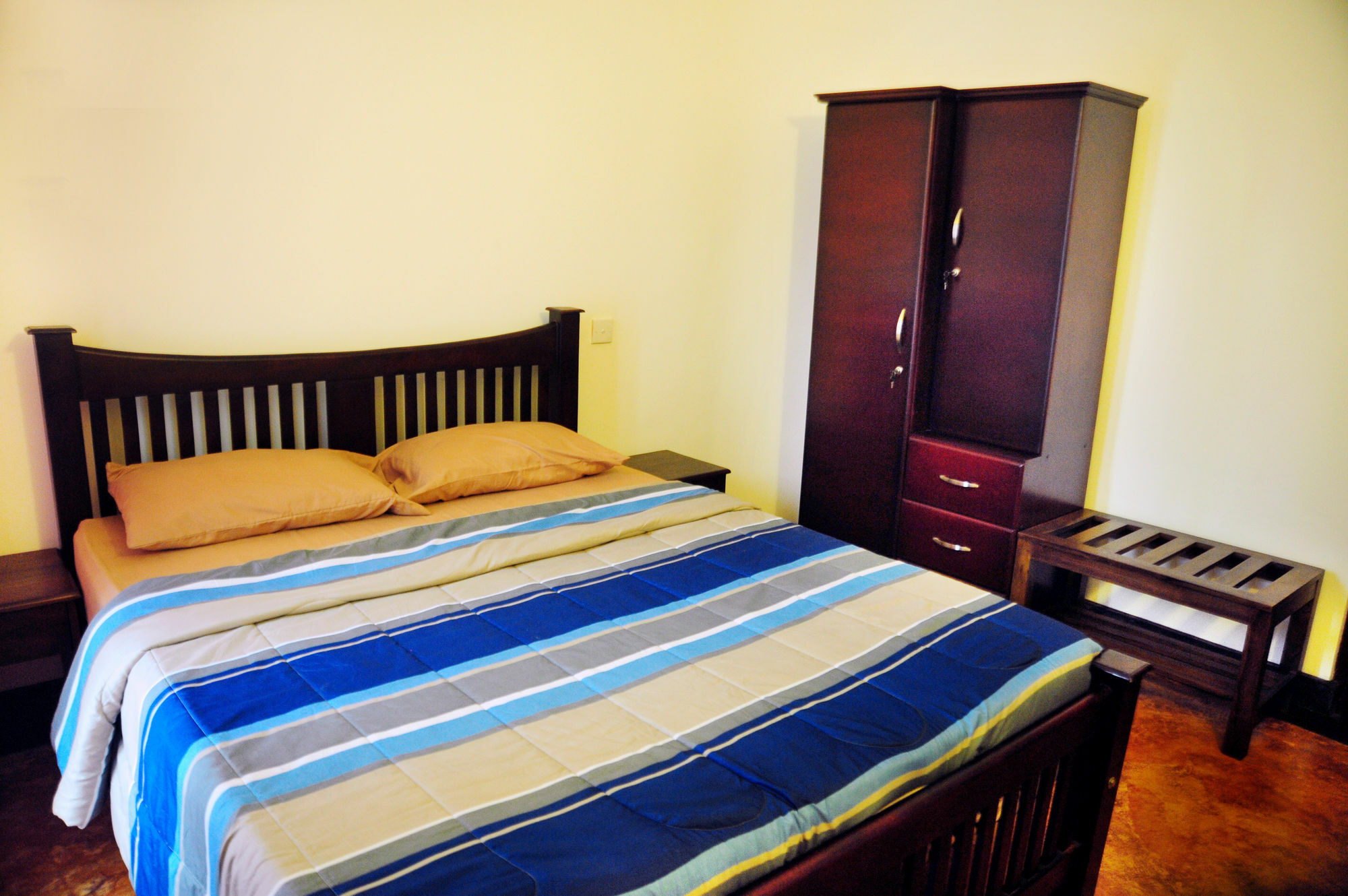 Prestige Court Residencies Hotel Dehiwala-Mount Lavinia Kültér fotó