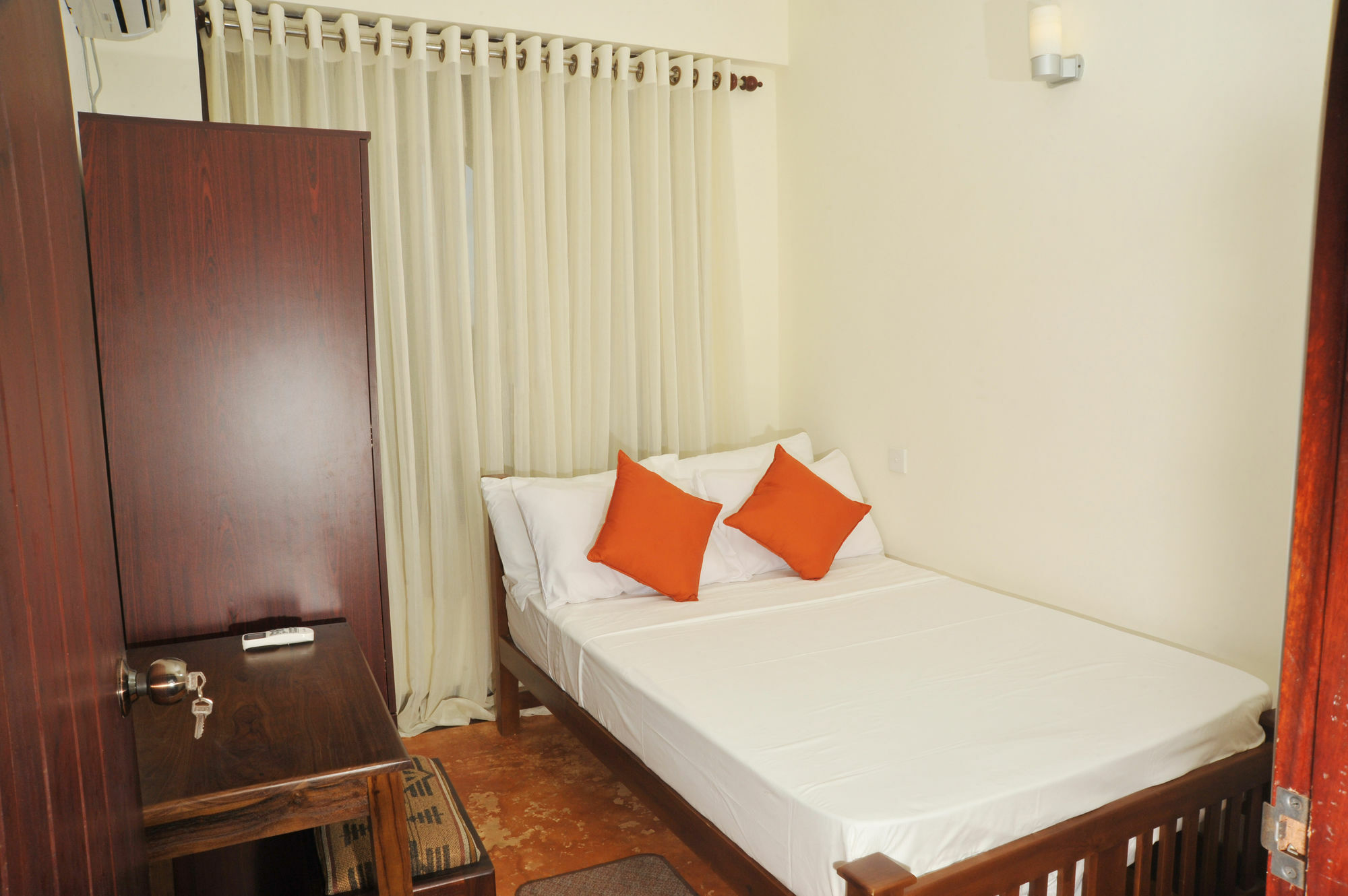 Prestige Court Residencies Hotel Dehiwala-Mount Lavinia Kültér fotó